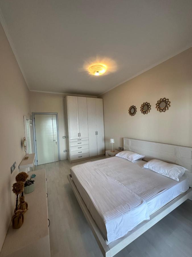 Apartamento Luxury Penthouse B&E Sarandë Exterior foto