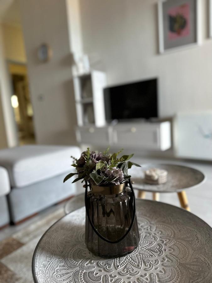 Apartamento Luxury Penthouse B&E Sarandë Exterior foto