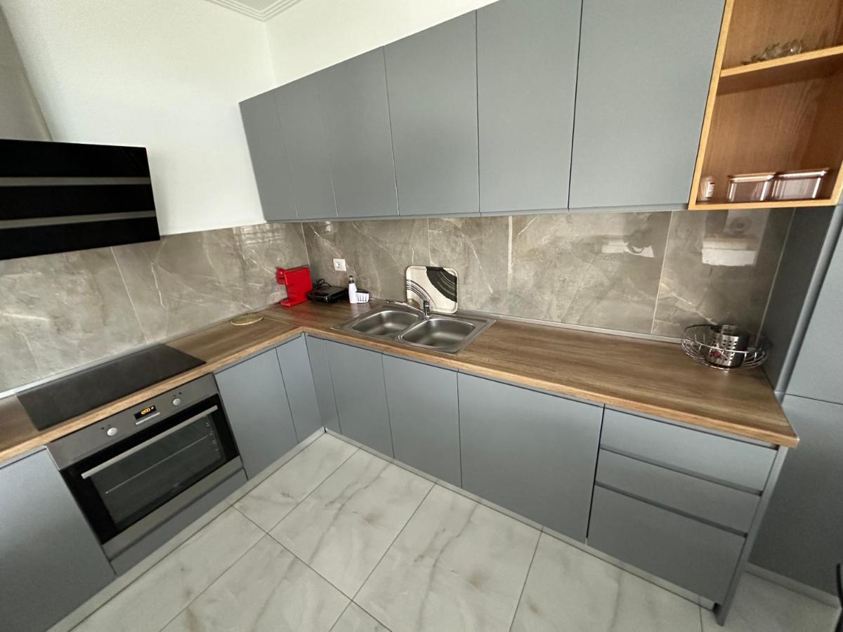 Apartamento Luxury Penthouse B&E Sarandë Exterior foto