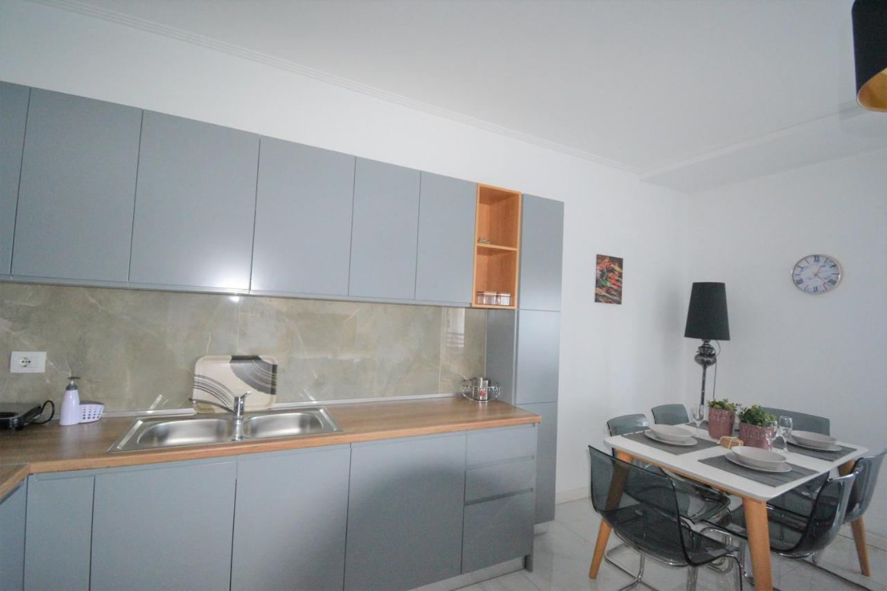 Apartamento Luxury Penthouse B&E Sarandë Exterior foto