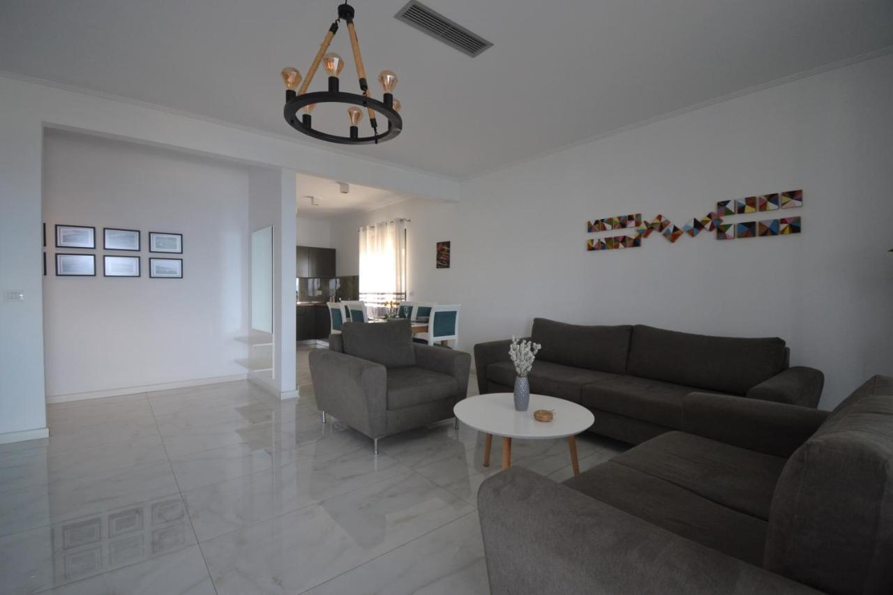 Apartamento Luxury Penthouse B&E Sarandë Exterior foto