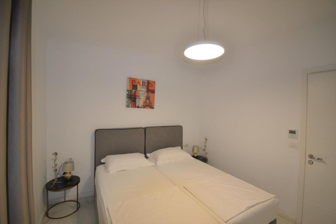 Apartamento Luxury Penthouse B&E Sarandë Exterior foto